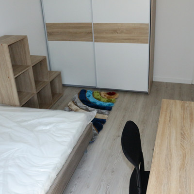 gallery item